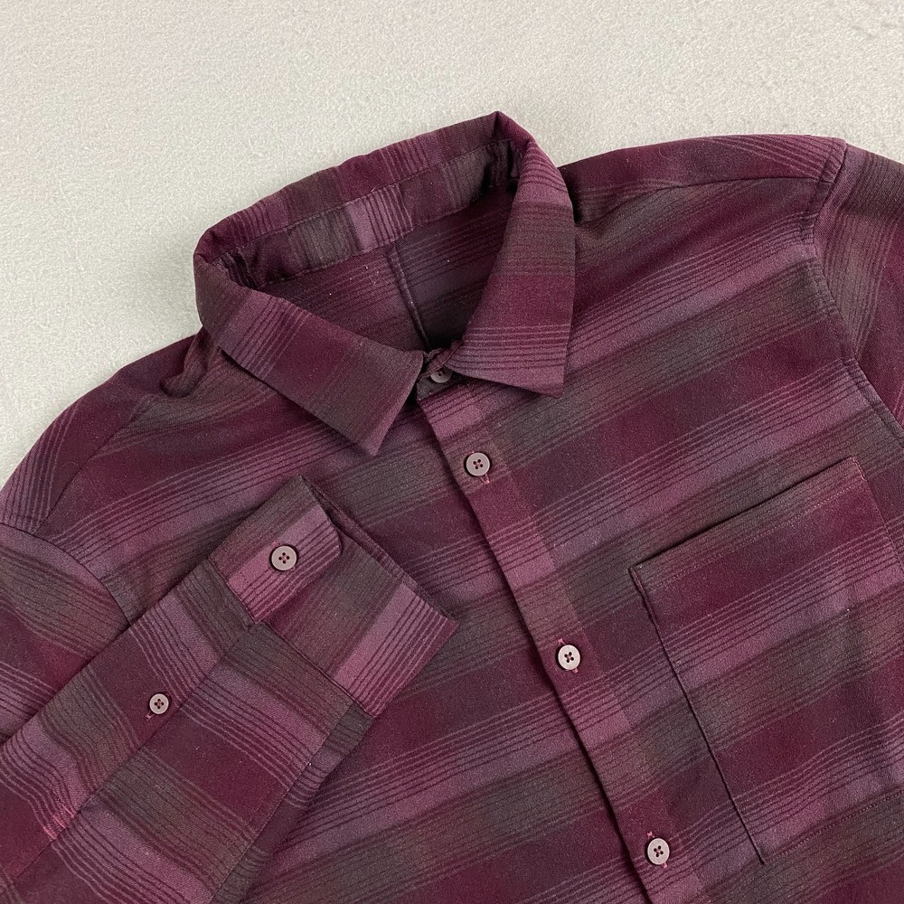 Lululemon Masons Peak Flannel Shirt Long Sleeve M Mens burgundy Plaid Stretch